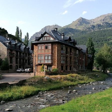 Apartamento Con Encanto En Sallent de Gállego Exteriér fotografie