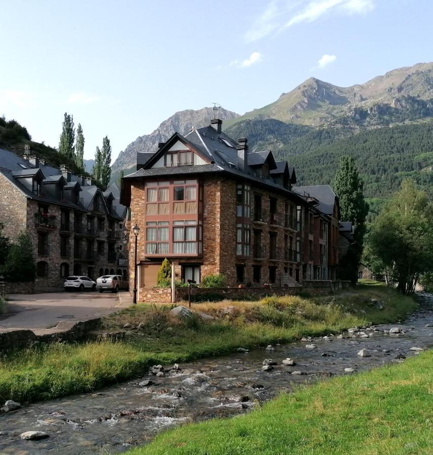 Apartamento Con Encanto En Sallent de Gállego Exteriér fotografie